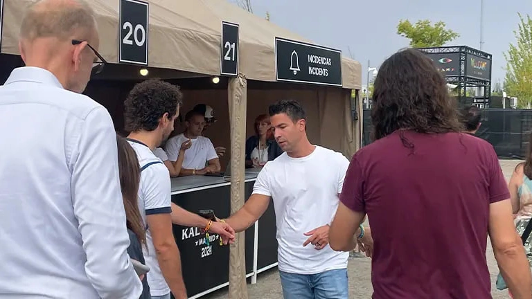 trabajar de taquillero en festivales