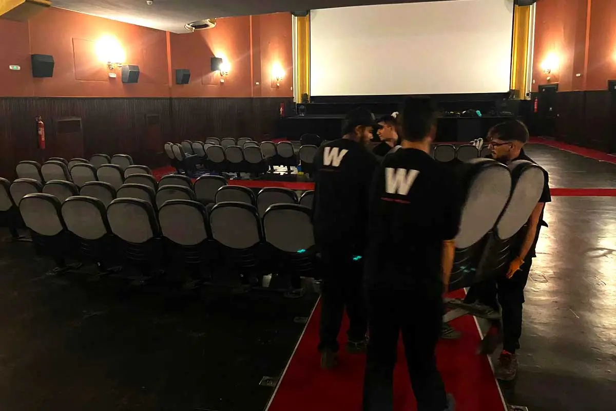 desmontaje de butacas en cines callao