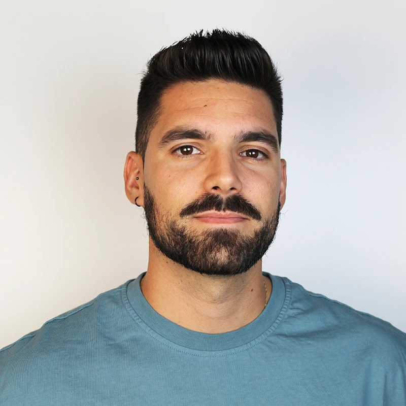 ernesto prieto coordinador personal logistica workout