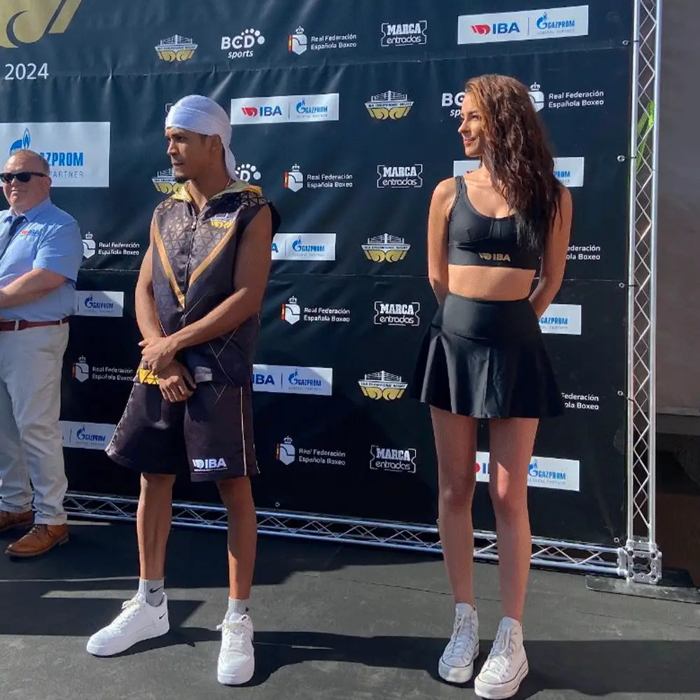 azafatas evento boxeo