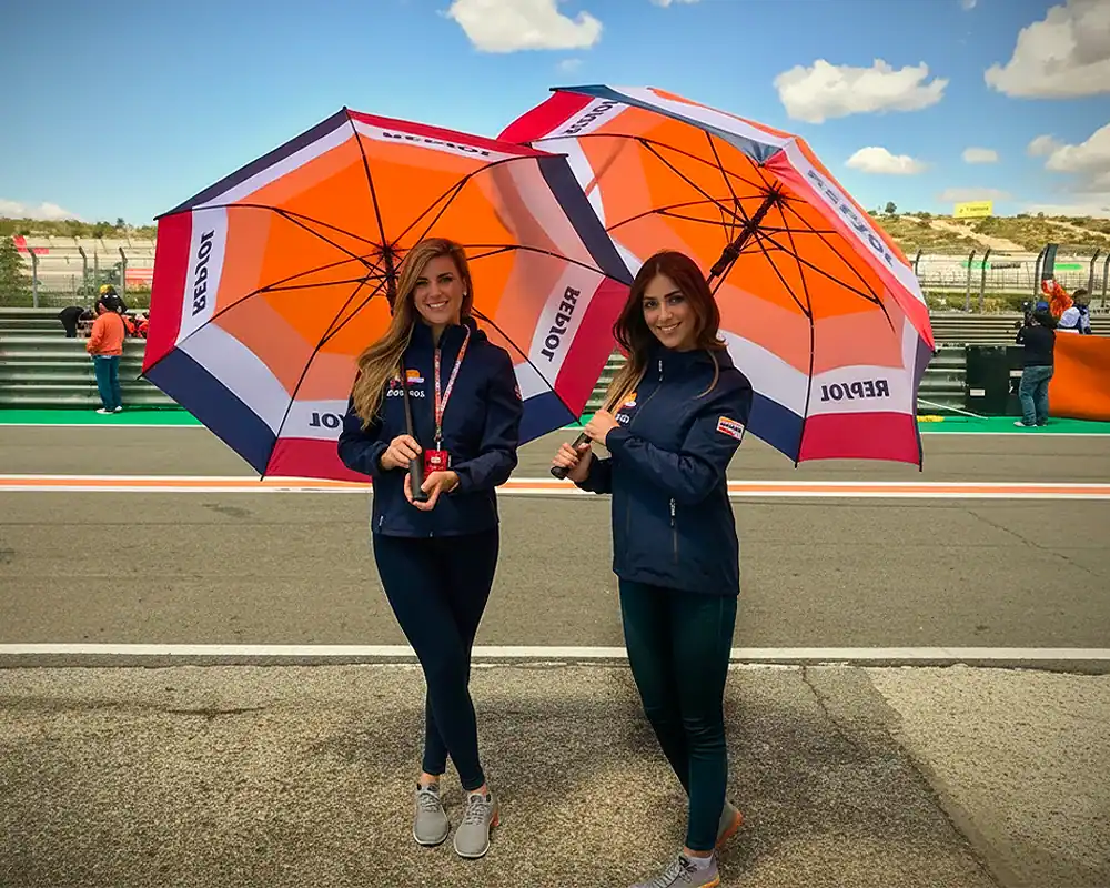 azafatas modelos repsol motogp