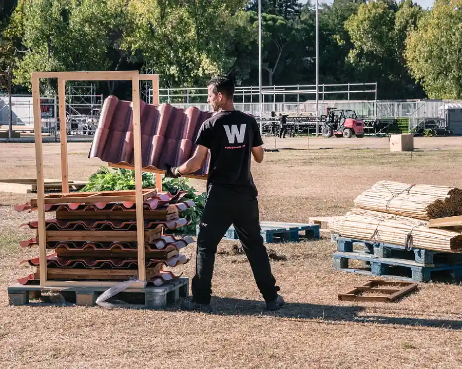 personal hand basico trabajando evento