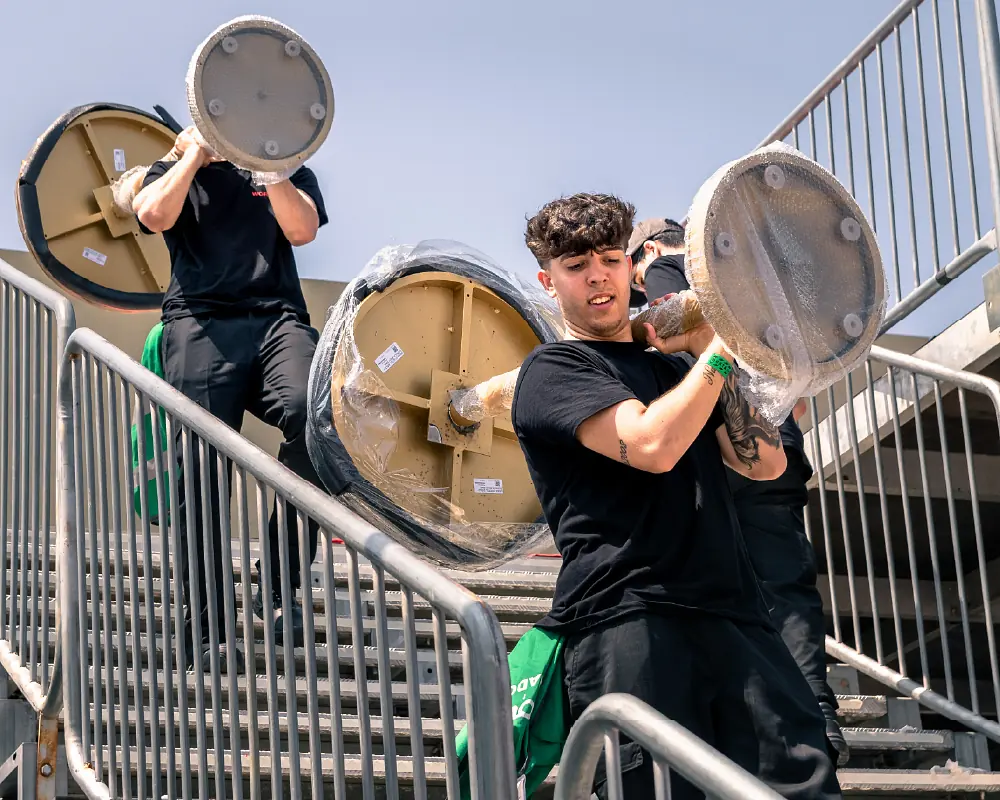 personal hand basico trabajando