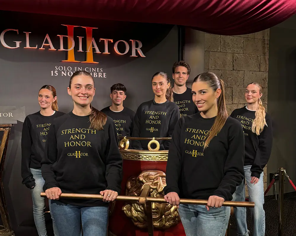 Acomodadores de eventos premiere gladiator 2